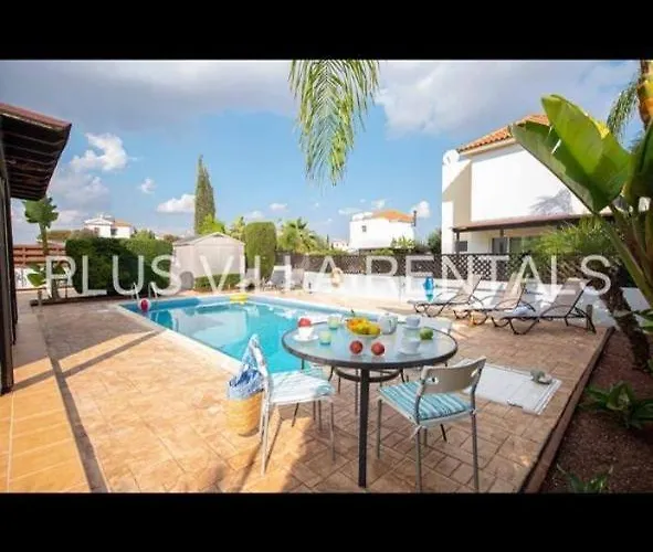 4 In Ayia Thekla * Agia Napa